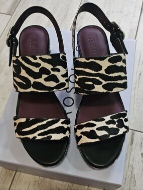 AEROSOLES Black and Cream Zebra-Print Ponyhair Slingback Sandals 10W